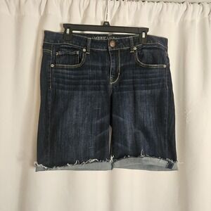 AMERICAN EAGLE Stretch Bermuda Shorts Women's‎  Sz 14 Raw Hem